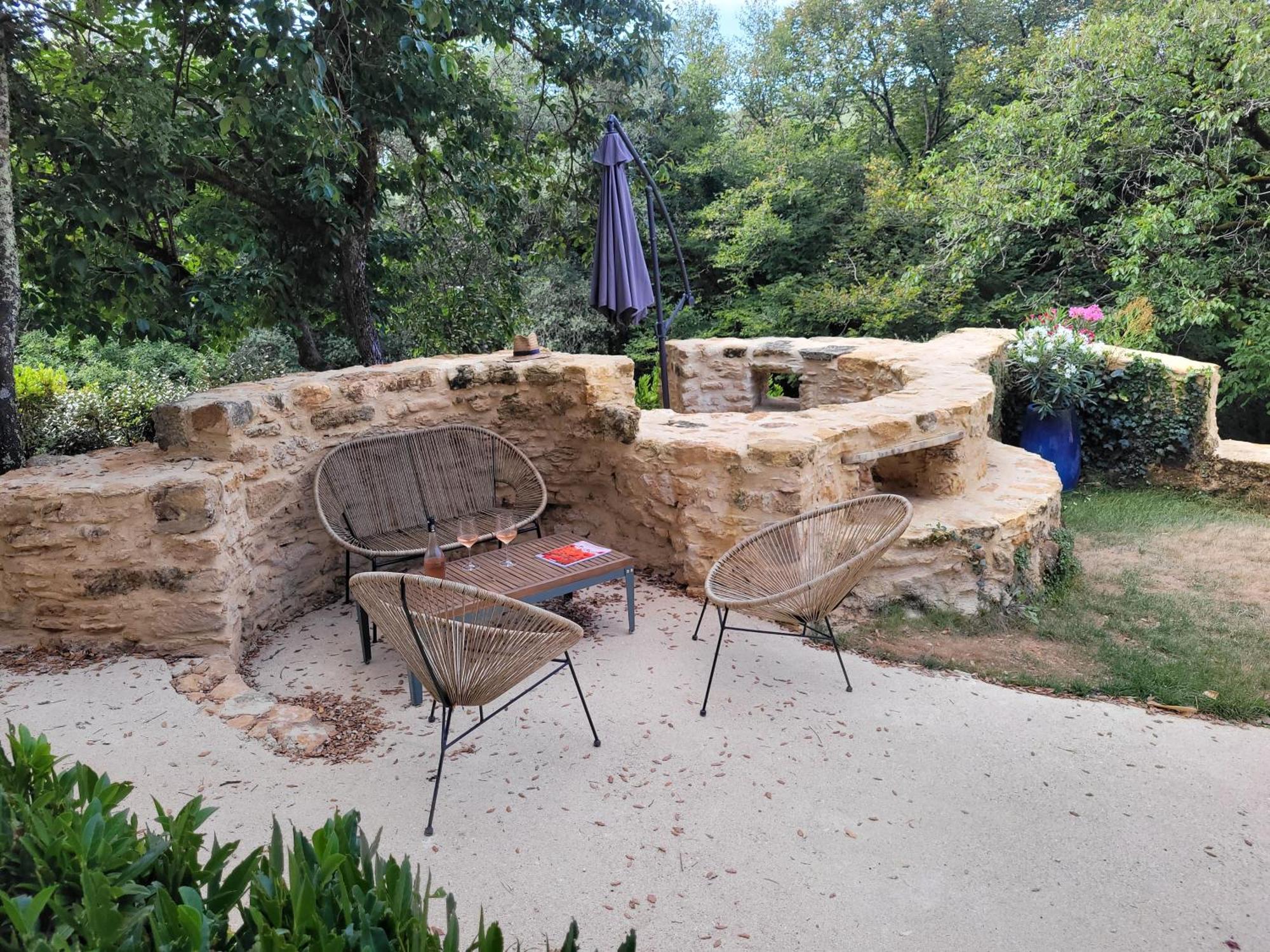 Domaine De Cantegrel - Gites De Charme Et Suite Troglodyte En Perigord Vitrac  Exterior photo